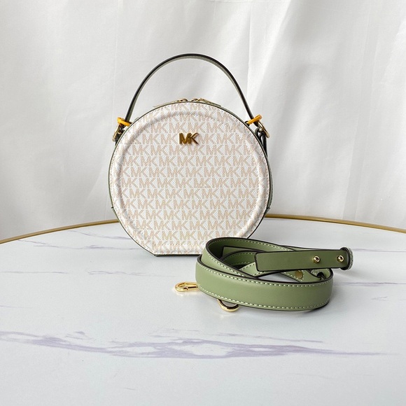 Michael Kors Delaney White Logo Crossbody Bag - Picture 1 of 6